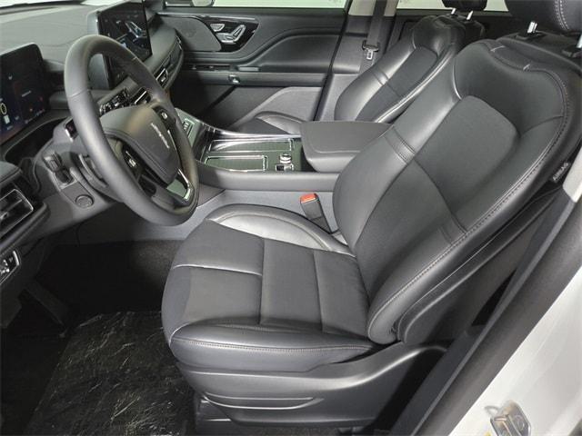 new 2025 Lincoln Aviator car, priced at $54,772