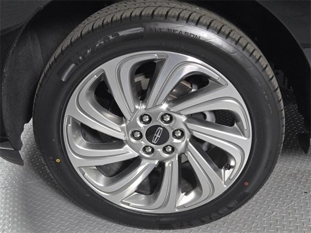 used 2024 Lincoln Navigator car, priced at $53,585