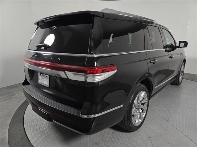 used 2024 Lincoln Navigator car, priced at $53,585