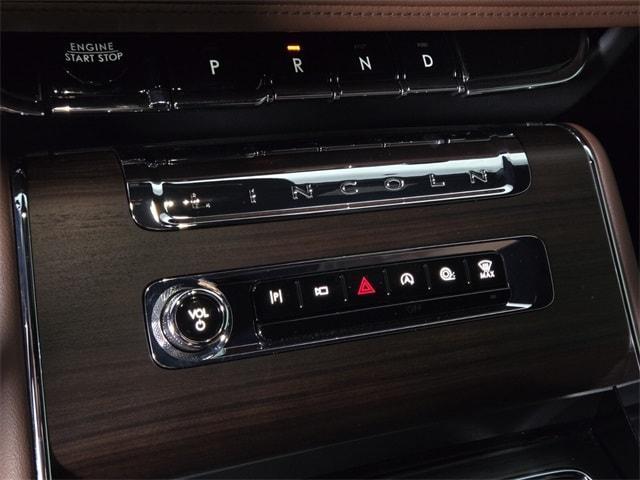 new 2025 Lincoln Aviator car, priced at $74,027
