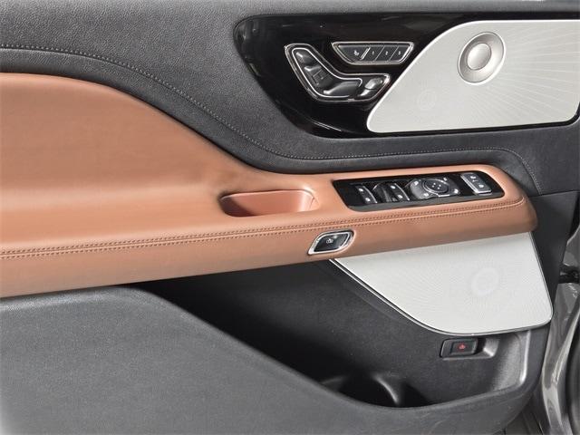 new 2025 Lincoln Aviator car, priced at $74,027