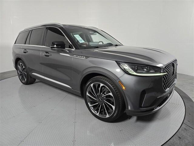 new 2025 Lincoln Aviator car, priced at $74,027