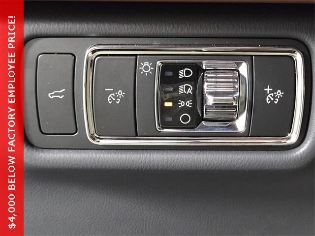 new 2025 Lincoln Aviator car, priced at $72,027