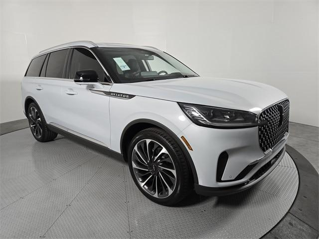 new 2025 Lincoln Aviator car, priced at $73,500
