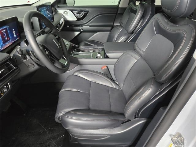 new 2025 Lincoln Aviator car, priced at $73,500