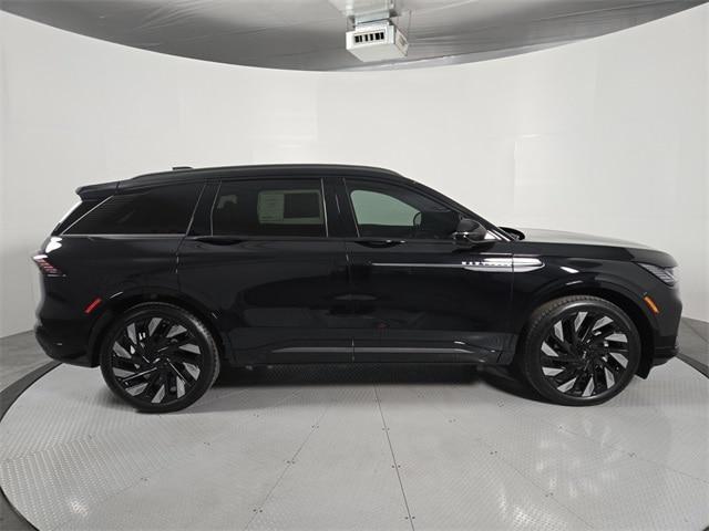 new 2026 Lincoln Nautilus car, priced at $67,904