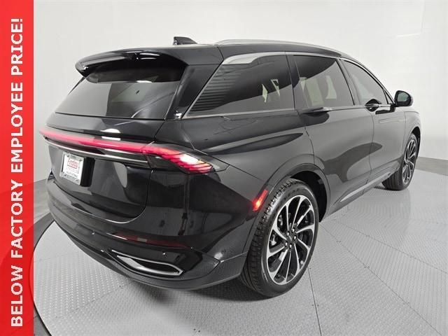 new 2024 Lincoln Nautilus car, priced at $67,501