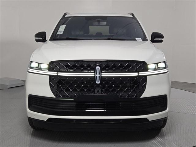 new 2025 Lincoln Navigator L car, priced at $110,075