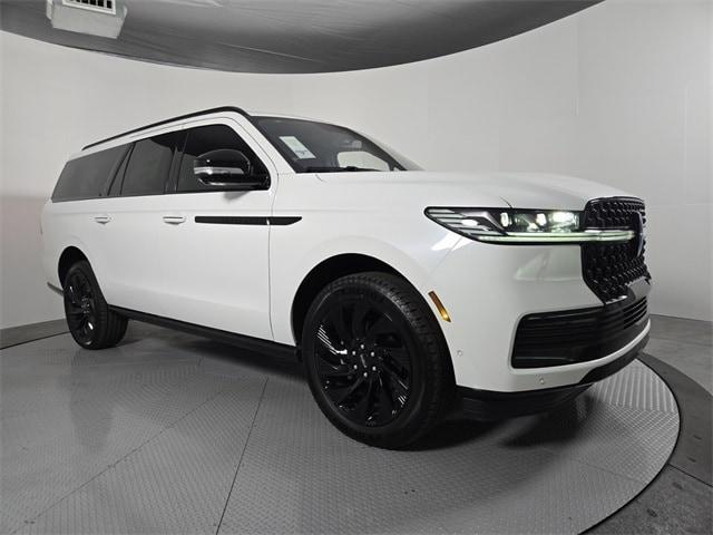 new 2025 Lincoln Navigator L car, priced at $110,075