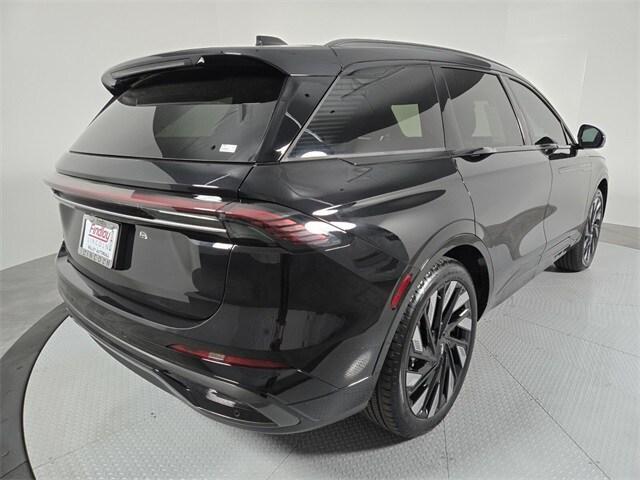 new 2025 Lincoln Nautilus car, priced at $73,236