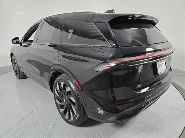 new 2025 Lincoln Nautilus car, priced at $73,236