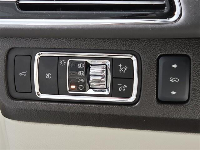 new 2024 Lincoln Navigator car, priced at $103,595