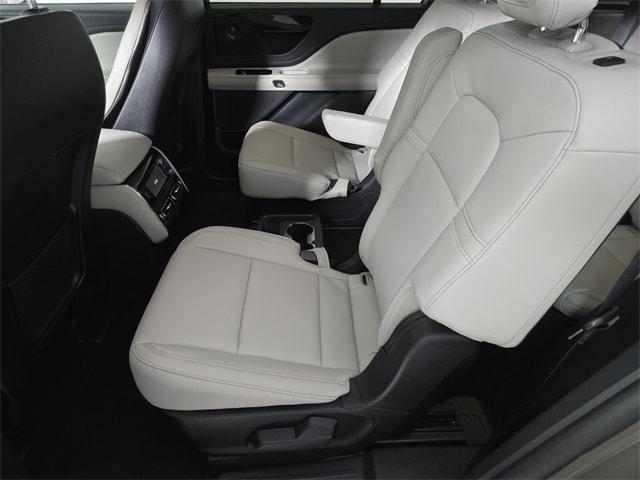 new 2025 Lincoln Aviator car, priced at $59,562