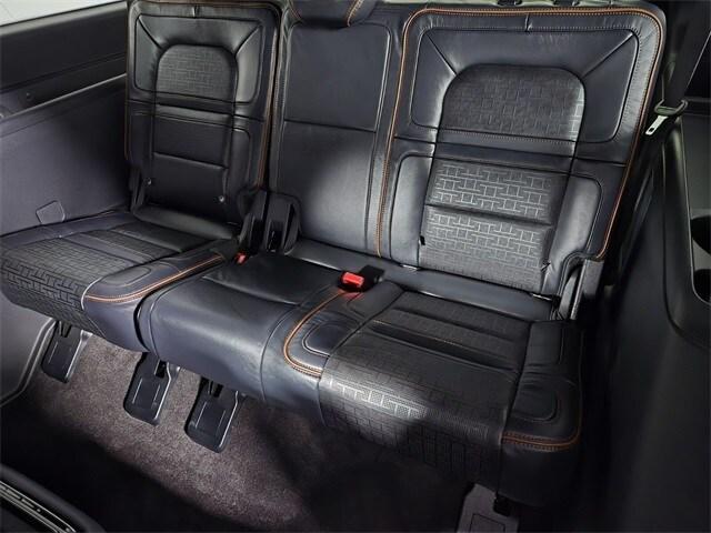 new 2024 Lincoln Navigator L car, priced at $105,071