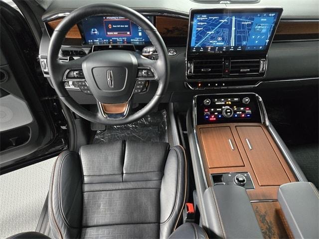 new 2024 Lincoln Navigator L car, priced at $105,071