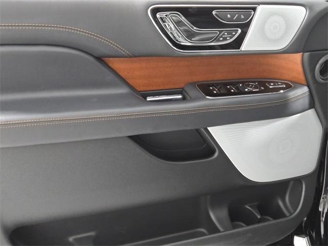 new 2024 Lincoln Navigator L car, priced at $105,071