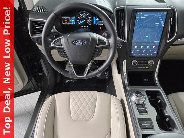 used 2024 Ford Edge car, priced at $29,484