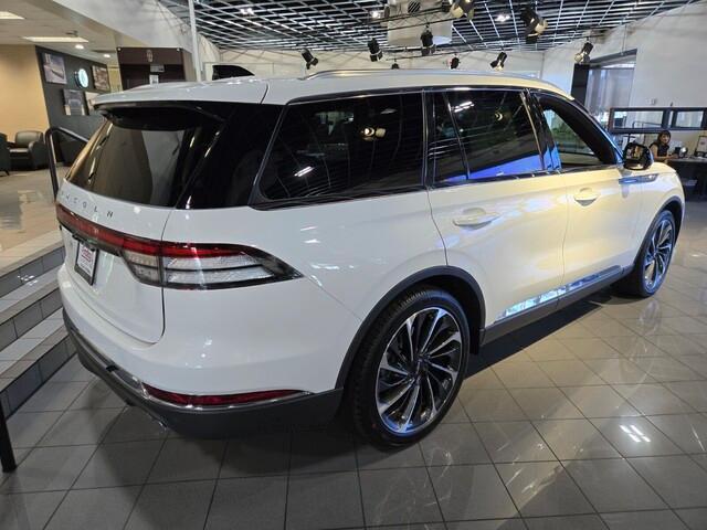 new 2025 Lincoln Aviator car, priced at $81,525