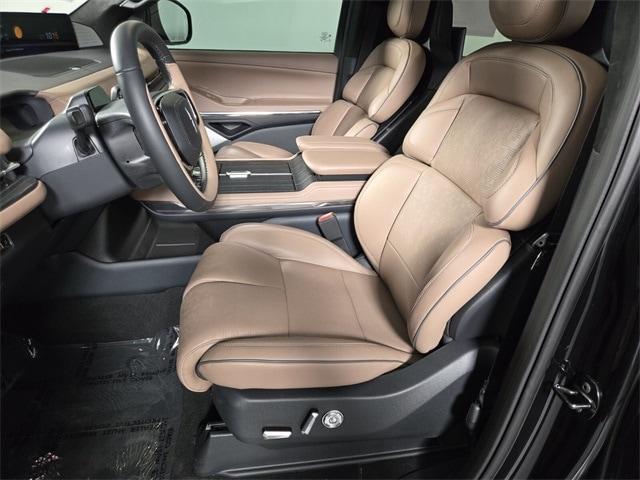 new 2025 Lincoln Navigator L car, priced at $125,760