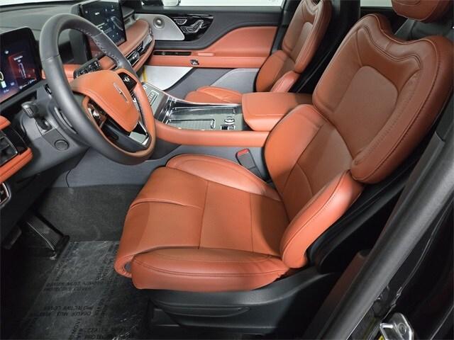 new 2025 Lincoln Aviator car, priced at $77,362