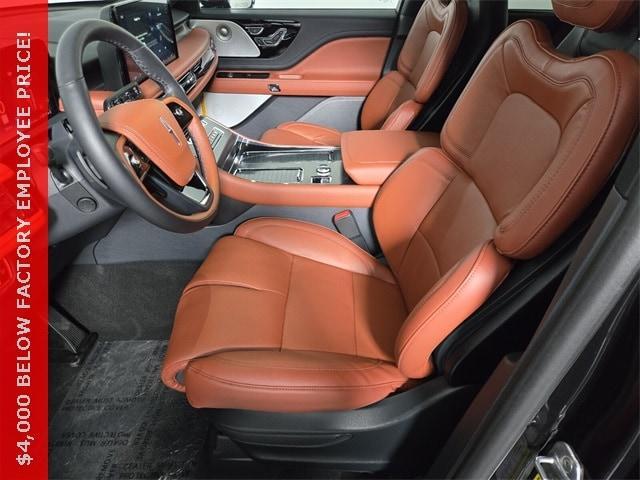 new 2025 Lincoln Aviator car, priced at $72,405