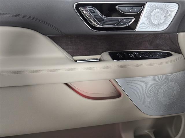 new 2024 Lincoln Navigator L car, priced at $98,098