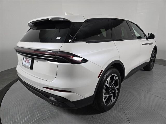 new 2025 Lincoln Nautilus car, priced at $58,100