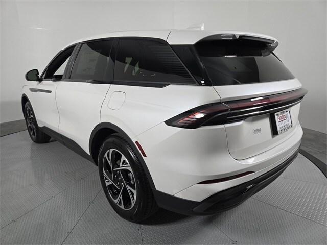 new 2025 Lincoln Nautilus car, priced at $58,100