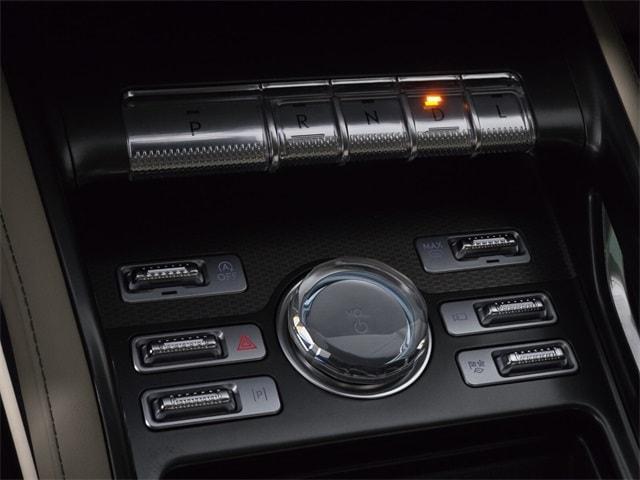 new 2025 Lincoln Nautilus car, priced at $52,596