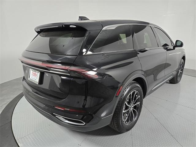 new 2025 Lincoln Nautilus car, priced at $57,270