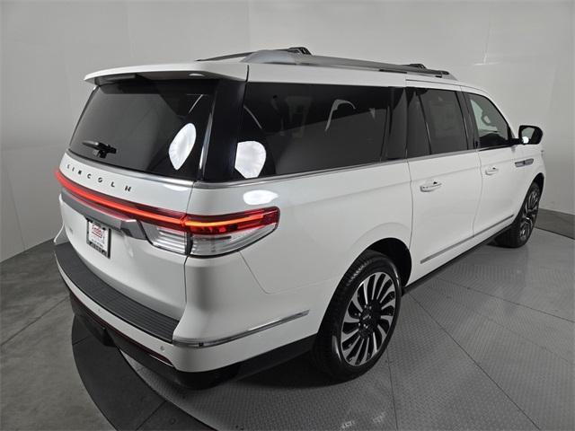 new 2024 Lincoln Navigator L car, priced at $117,090