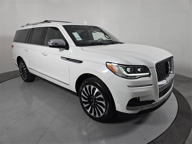 new 2024 Lincoln Navigator L car, priced at $117,090