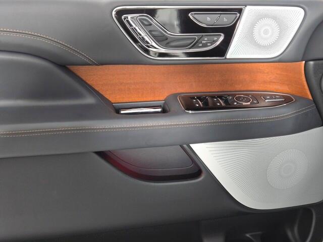 new 2024 Lincoln Navigator L car, priced at $98,411