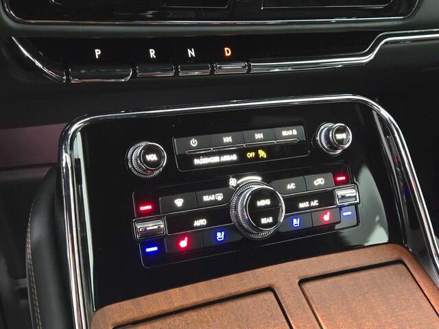 new 2024 Lincoln Navigator L car, priced at $98,411