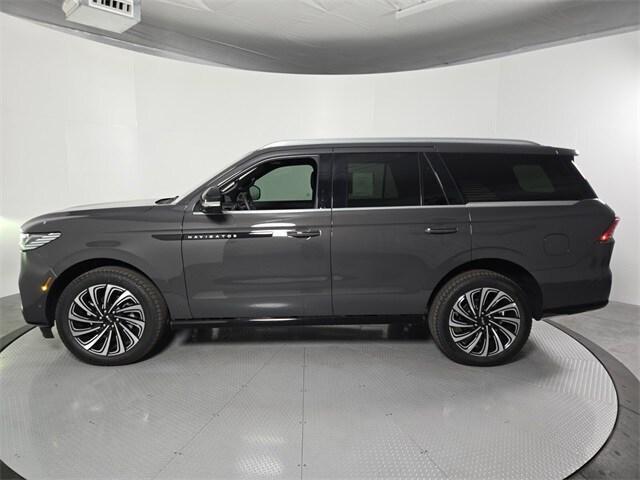 new 2025 Lincoln Navigator car, priced at $121,590