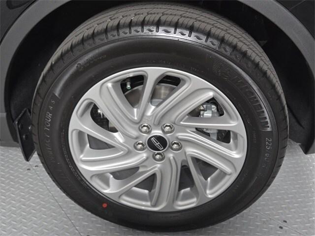 new 2025 Lincoln Corsair car, priced at $38,128