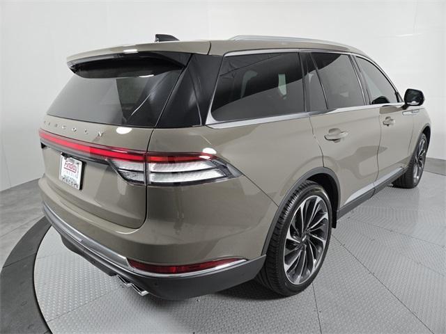 new 2025 Lincoln Aviator car, priced at $80,010