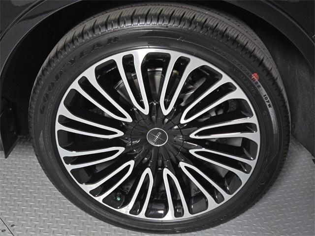 new 2025 Lincoln Aviator car, priced at $84,519
