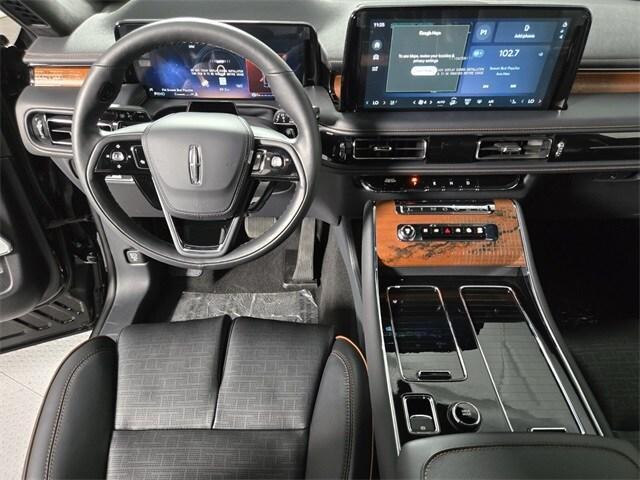 new 2025 Lincoln Aviator car, priced at $84,519