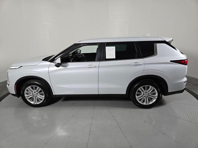 used 2023 Mitsubishi Outlander car, priced at $23,984