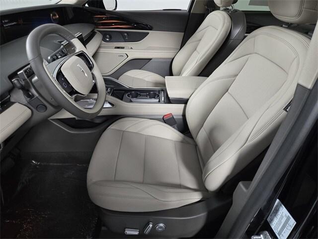 new 2025 Lincoln Nautilus car, priced at $55,113