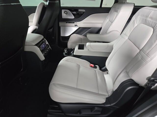 new 2026 Lincoln Aviator car, priced at $85,050