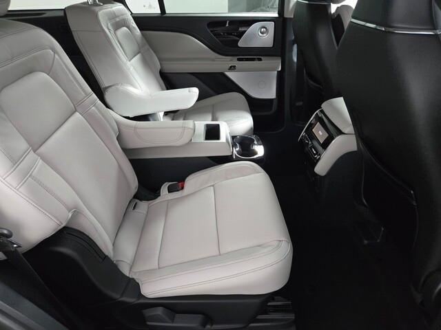new 2026 Lincoln Aviator car, priced at $85,050