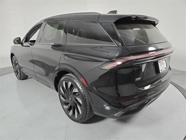 new 2025 Lincoln Nautilus car, priced at $69,160