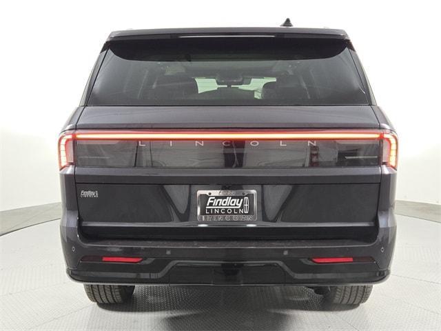 new 2025 Lincoln Navigator car, priced at $103,585