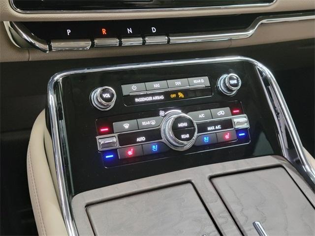 new 2024 Lincoln Navigator L car, priced at $105,217