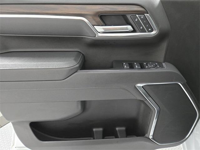 used 2025 GMC Sierra 1500 car, priced at $45,832