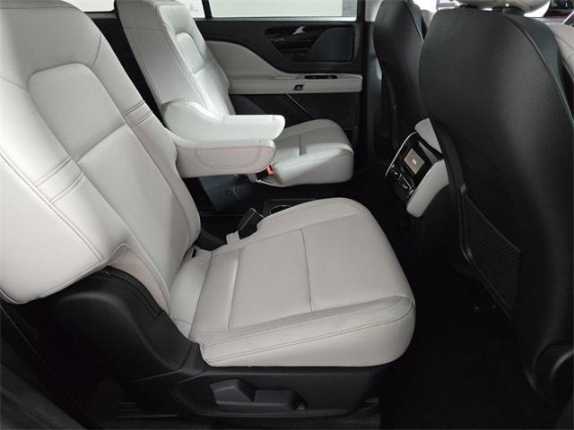 new 2025 Lincoln Aviator car, priced at $57,739