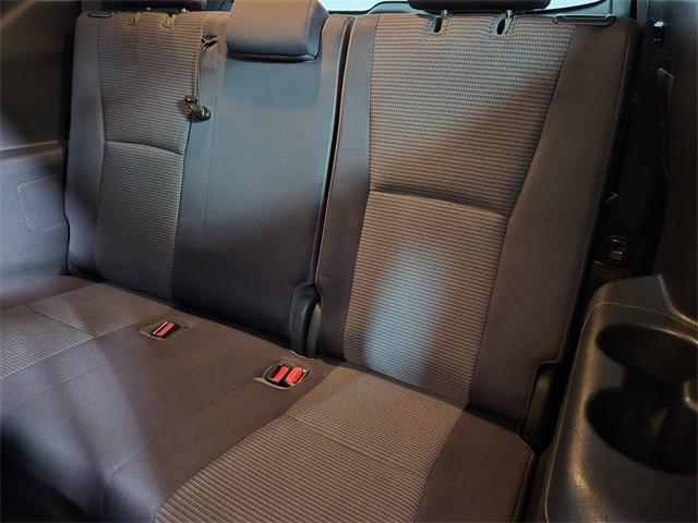 used 2021 Toyota Highlander car, priced at $27,559