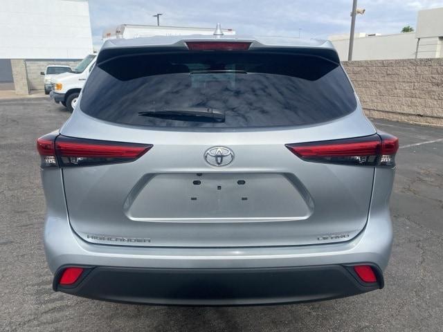 used 2021 Toyota Highlander car, priced at $28,129